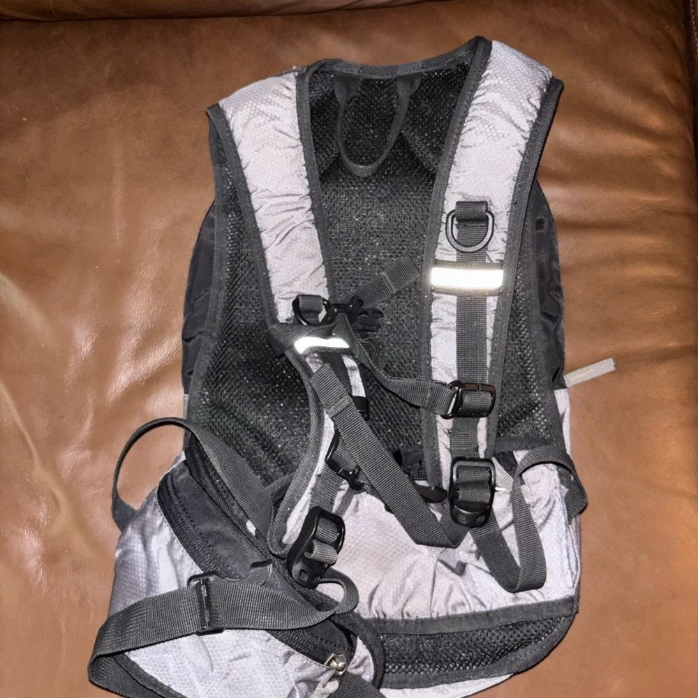 Mubasel gear hydration backpack